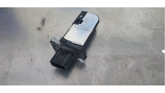 Gebruikte Luchtmassameter Ford Fiesta 6 (JA8) 1.0 EcoBoost 12V 100 Prijs € 25,00 Margeregeling aangeboden door De Witte Boerderij AutoMotive