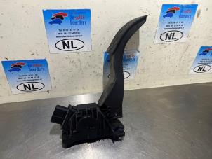 Gebruikte Gaspedaalpositie Sensor Volkswagen Golf VII Variant (AUVV) 1.6 TDI 16V Prijs € 10,00 Margeregeling aangeboden door De Witte Boerderij AutoMotive