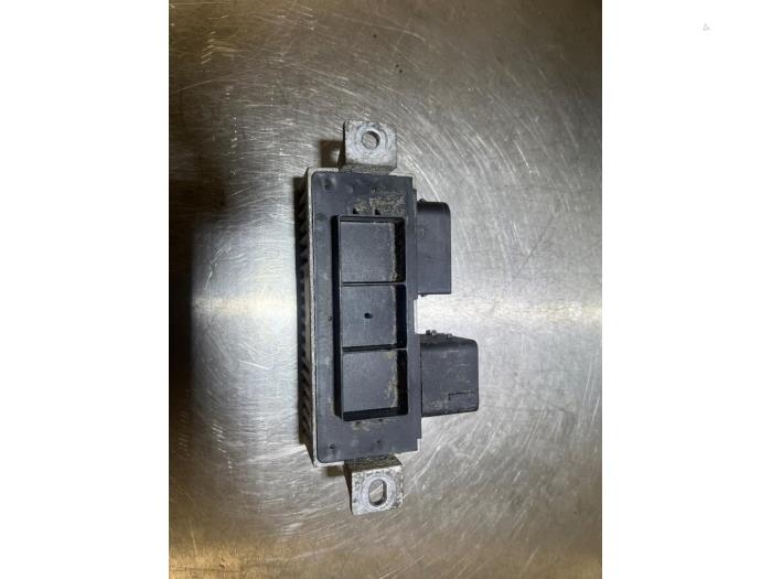 Computer Koeling van een Mercedes-Benz Citan (415.6) 1.5 108 CDI 2016