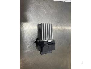 Gebruikte Kachel Weerstand Mercedes Sprinter 3t (906.61) 213 CDI 16V Prijs € 15,00 Margeregeling aangeboden door De Witte Boerderij AutoMotive