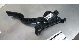 Gebruikte Gaspedaalpositie Sensor Hyundai i30 Wagon (PDEF5) 1.0 T-GDI 12V Hybrid 48V Prijs € 10,00 Margeregeling aangeboden door De Witte Boerderij AutoMotive