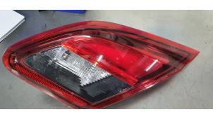 Gebruikte Achterlicht rechts Opel Corsa E Prijs € 25,00 Margeregeling aangeboden door De Witte Boerderij AutoMotive