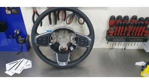 Gebruikte Stuurwiel Fiat 500 (312) 0.9 TwinAir 85 Prijs € 75,00 Margeregeling aangeboden door De Witte Boerderij AutoMotive