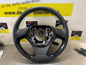 Gebruikte Stuurwiel Toyota C-HR (X1,X5) 2.0 16V Hybrid Prijs € 100,00 Margeregeling aangeboden door De Witte Boerderij AutoMotive