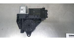 Gebruikte Motor electrisch raam Volvo C40 Recharge (XK) Recharge Prijs € 45,00 Margeregeling aangeboden door De Witte Boerderij AutoMotive