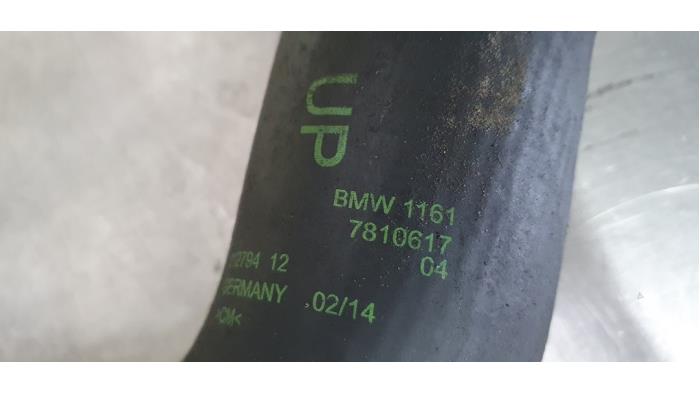Intercooler Slang van een BMW 4 serie (F33) 420d 2.0 16V 2014