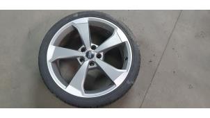Gebruikte Velg + Band Audi A3 Sportback (8VA/8VF) Prijs € 350,00 Margeregeling aangeboden door De Witte Boerderij AutoMotive