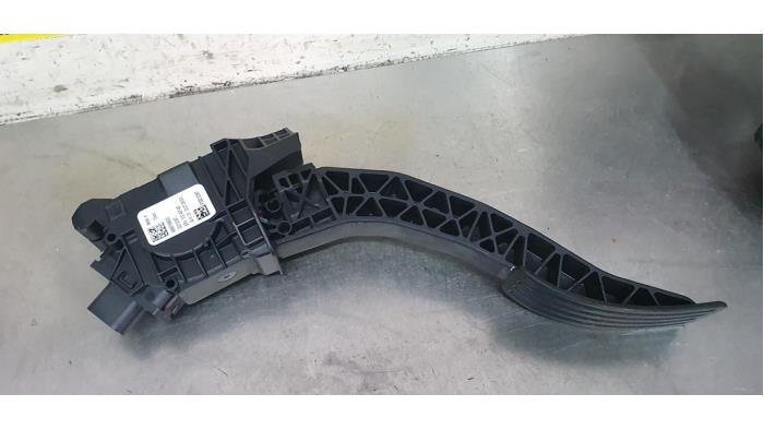 Gebruikte Gaspedaalpositie Sensor Volvo C40 Recharge (XK) Recharge Prijs € 10,00 Margeregeling aangeboden door De Witte Boerderij AutoMotive