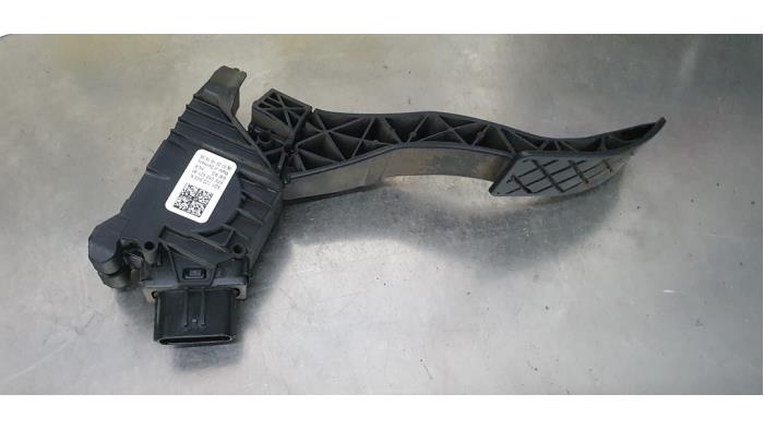 Gebruikte Sensor Gaspedaalpositie Seat Leon (KLB) 1.0 eTSI 12V Prijs € 10,00 Margeregeling aangeboden door De Witte Boerderij AutoMotive