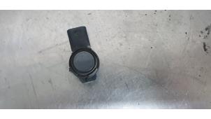 Gebruikte PDC Sensor BMW 3 serie Touring (F31) 335d xDrive 3.0 24V Prijs € 20,00 Margeregeling aangeboden door De Witte Boerderij AutoMotive