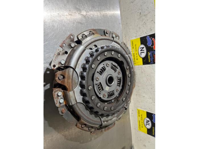 Gebruikte Koppelingsset (compleet) Seat Arona (KJX) 1.0 TSI 12V Prijs € 400,00 Margeregeling aangeboden door De Witte Boerderij AutoMotive
