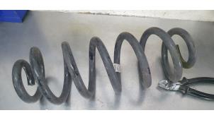 Gebruikte Schroefveer achter Volvo C40 Recharge (XK) Recharge Prijs € 35,00 Margeregeling aangeboden door De Witte Boerderij AutoMotive