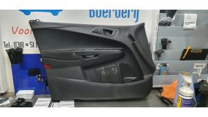 Gebruikte Deurbekleding 4Deurs links-voor Ford B-Max (JK8) 1.0 EcoBoost 12V 100 Prijs € 50,00 Margeregeling aangeboden door De Witte Boerderij AutoMotive