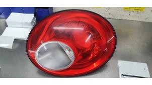 Gebruikte Achterlicht rechts Volkswagen New Beetle (1Y7) 1.8 20V Turbo Prijs € 50,00 Margeregeling aangeboden door De Witte Boerderij AutoMotive