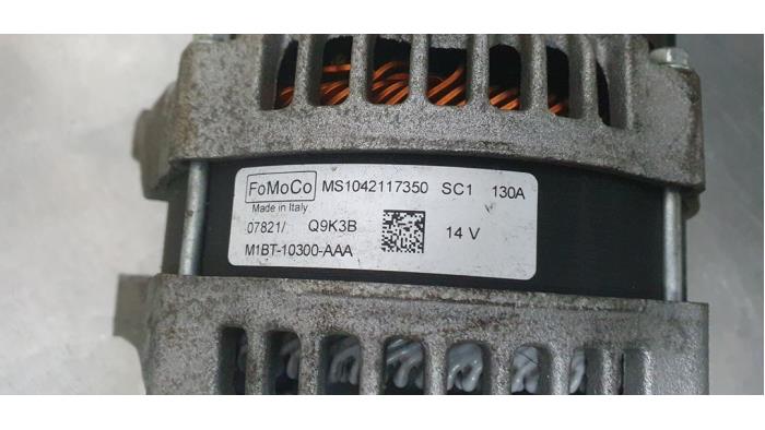 Dynamo van een Ford Puma 1.0 EcoBoost 12V 2022