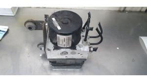 Gebruikte ABS Pomp Ford Transit Connect (PJ2) 1.6 TDCi 16V 75 Prijs € 211,75 Inclusief btw aangeboden door De Witte Boerderij AutoMotive