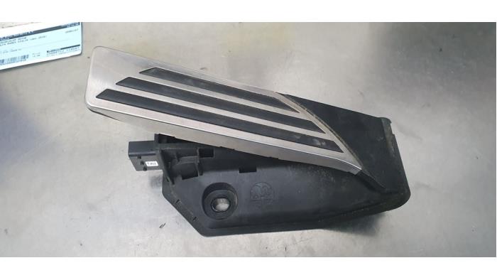 Gebruikte Sensor Gaspedaalpositie Alfa Romeo Giulia (952) 2.2d 180 16V Prijs € 50,00 Margeregeling aangeboden door De Witte Boerderij AutoMotive