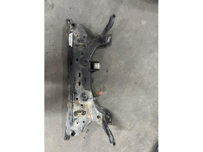 Gebruikte Subframe Ford Fiesta 6 (JA8) 1.0 EcoBoost 12V 100 Prijs € 50,00 Margeregeling aangeboden door De Witte Boerderij AutoMotive
