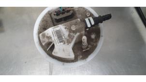 Gebruikte Brandstofpomp Elektrisch Ford Fiesta 6 (JA8) 1.0 EcoBoost 12V 100 Prijs € 35,00 Margeregeling aangeboden door De Witte Boerderij AutoMotive