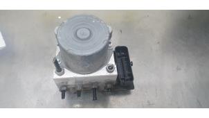 Gebruikte ABS Pomp Peugeot Partner (GC/GF/GG/GJ/GK) 1.6 HDI 90 16V Prijs € 100,00 Margeregeling aangeboden door De Witte Boerderij AutoMotive