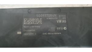 Computer Body Control van een Volkswagen Golf VII (AUA) 1.4 TSI 16V 2013