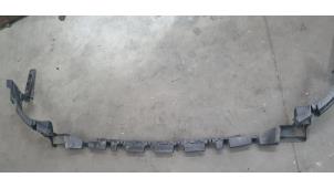 Gebruikte Bumperbalk achter Alfa Romeo Giulia (952) 2.2d 180 16V Prijs € 50,00 Margeregeling aangeboden door De Witte Boerderij AutoMotive