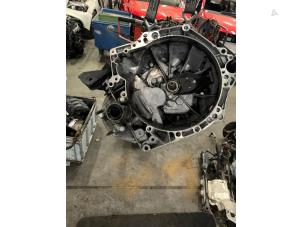 Gebruikte Versnellingsbak Peugeot Partner (GC/GF/GG/GJ/GK) 1.6 BlueHDI 75 Prijs € 450,00 Margeregeling aangeboden door De Witte Boerderij AutoMotive