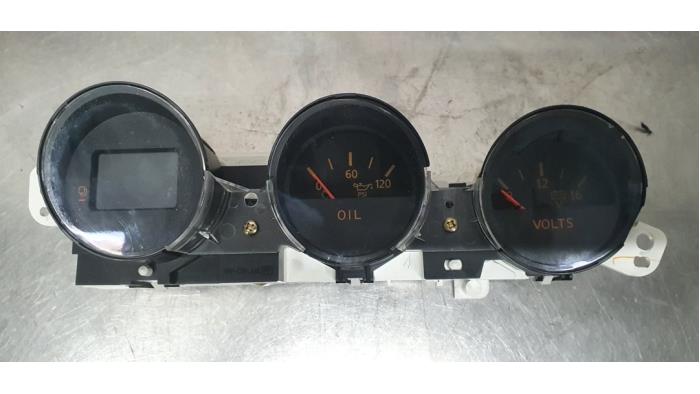Gebruikte Oliedruk Meter Nissan 350 Z (Z33) 3.5 V6 24V Prijs € 95,00 Margeregeling aangeboden door De Witte Boerderij AutoMotive