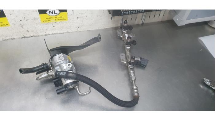 Gebruikte Tank element Pomp Volkswagen Up! (121) 1.0 12V EcoFuel Prijs € 150,00 Margeregeling aangeboden door De Witte Boerderij AutoMotive
