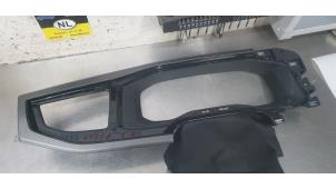 Gebruikte Dashboard sierlijst Volkswagen Polo VI (AW1) 1.0 TSI 12V Prijs € 25,00 Margeregeling aangeboden door De Witte Boerderij AutoMotive