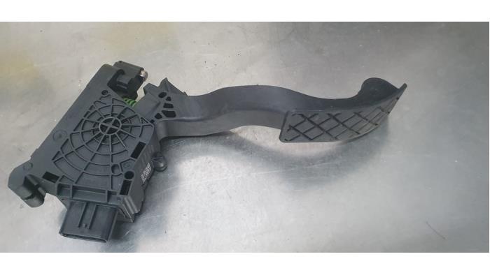 Gebruikte Gaspedaalpositie Sensor Skoda Fabia IV (PJ3) 1.0 TSI 12V Prijs € 10,00 Margeregeling aangeboden door De Witte Boerderij AutoMotive