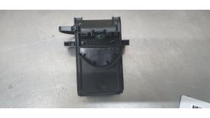 Gebruikte Smart entry computer Ford Fiesta 7 1.5 TDCi 85 Prijs € 45,00 Margeregeling aangeboden door De Witte Boerderij AutoMotive