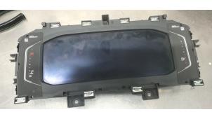 Gebruikte Tellerklok Volkswagen Polo VI (AW1) 1.0 TSI 12V Prijs € 725,00 Margeregeling aangeboden door De Witte Boerderij AutoMotive