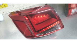 Gebruikte Achterlicht links Seat Arona (KJX) 1.0 TSI 12V Prijs € 125,00 Margeregeling aangeboden door De Witte Boerderij AutoMotive