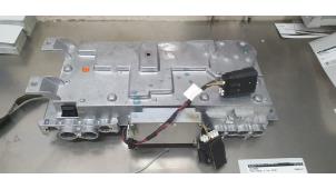 Gebruikte Omvormer Tesla Model S 90D Prijs € 450,00 Margeregeling aangeboden door De Witte Boerderij AutoMotive