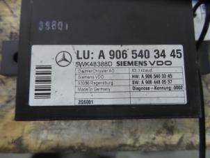 Gebruikte Module bandenspanning Mercedes Sprinter 3,5t (906.63) 315 CDI 16V Prijs € 40,00 Margeregeling aangeboden door De Witte Boerderij B.V.