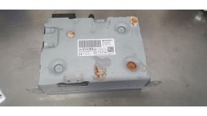 Gebruikte Navigatie Module Peugeot 208 II (UB/UH/UP) 1.2 Vti 12V PureTech 130 Prijs € 250,00 Margeregeling aangeboden door De Witte Boerderij AutoMotive