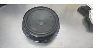 Gebruikte Luidspreker Volkswagen Golf VII (AUA) 1.6 TDI BlueMotion 16V Prijs € 10,00 Margeregeling aangeboden door De Witte Boerderij AutoMotive