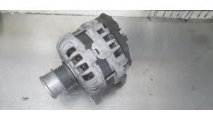 Gebruikte Alternator Volkswagen Polo VI (AW1) 1.0 TSI 12V Prijs € 25,00 Margeregeling aangeboden door De Witte Boerderij AutoMotive