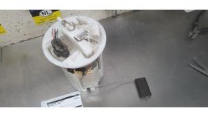 Gebruikte Tank element Pomp Ford Puma 1.0 EcoBoost 12V Prijs € 50,00 Margeregeling aangeboden door De Witte Boerderij AutoMotive