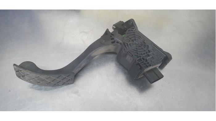 Gebruikte Gaspedaalpositie Sensor Seat Ibiza V (KJB) 1.0 TSI 12V Prijs € 10,00 Margeregeling aangeboden door De Witte Boerderij AutoMotive