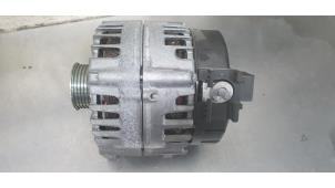 Gebruikte Dynamo Mercedes Sprinter 3,5t (907.6/910.6) 315 CDI 2.0 D RWD Prijs € 242,00 Inclusief btw aangeboden door De Witte Boerderij AutoMotive