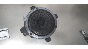 Gebruikte Luidspreker Peugeot 208 II (UB/UH/UP) 1.2 Vti 12V PureTech 130 Prijs € 15,00 Margeregeling aangeboden door De Witte Boerderij AutoMotive