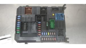 Gebruikte BCM Peugeot 208 I (CA/CC/CK/CL) 1.2 Vti 12V PureTech 82 Prijs € 25,00 Margeregeling aangeboden door De Witte Boerderij AutoMotive