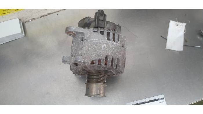 Gebruikte Alternator Seat Ibiza V (KJB) 1.0 TSI 12V Prijs € 25,00 Margeregeling aangeboden door De Witte Boerderij AutoMotive