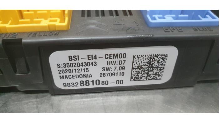 Computer Body Control van een Peugeot 208 II (UB/UH/UP) 1.2 Vti 12V PureTech 130 2021