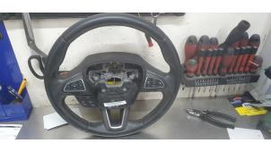 Gebruikte Stuurwiel Ford Focus 3 1.0 Ti-VCT EcoBoost 12V 100 Prijs € 50,00 Margeregeling aangeboden door De Witte Boerderij AutoMotive