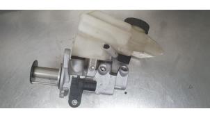 Gebruikte Hoofdremcilinder Seat Ibiza V (KJB) 1.0 TSI 12V Prijs € 25,00 Margeregeling aangeboden door De Witte Boerderij AutoMotive