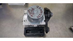 Gebruikte ABS Pomp Volkswagen Polo VI (AW1) 1.0 TSI 12V Prijs € 200,00 Margeregeling aangeboden door De Witte Boerderij AutoMotive