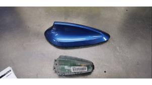 Gebruikte Antenne BMW 3 serie Gran Turismo (F34) 320d xDrive 2.0 16V Prijs € 20,00 Margeregeling aangeboden door De Witte Boerderij AutoMotive